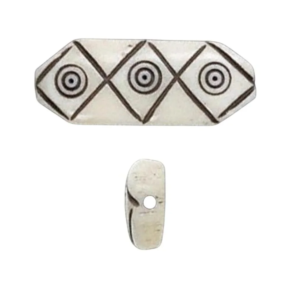 India Tribal Carved Circles & Diamonds Cream Black Yak Bone 30mm Pendant Bead